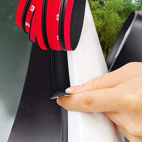 Adhezivní těsnicí páska pro čelní sklo – optimální izolace a ochrana