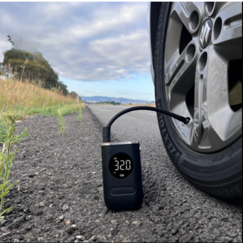 קומפרסור אוויר נייד – ניפוח מהיר בכל מקום שבו אתם נמצאים