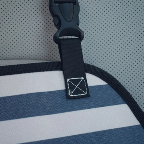 كرسي سيارة قابل للطي للكلب - عملي وآمن