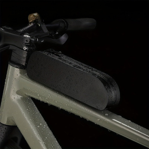 Aerodynamic Saddle Bag — Compact and Waterproof Design