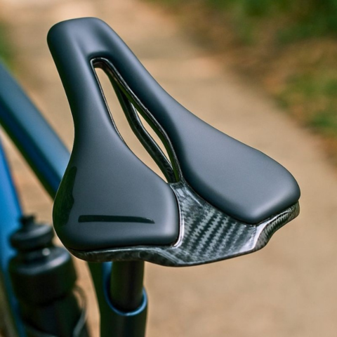Selle Vélo Carbone — Ultra-Légère & Confort Optimal