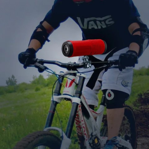Bicycle Light with Bluetooth Speaker — Lighting and Music in One Device 