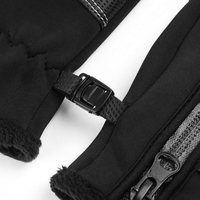 Zimné cyklistické rukavice - každodenné použitie a praktický dizajn