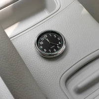 Mini Orologio Auto – Visualizzazione Analogica Chiara e Facile Fissaggio 